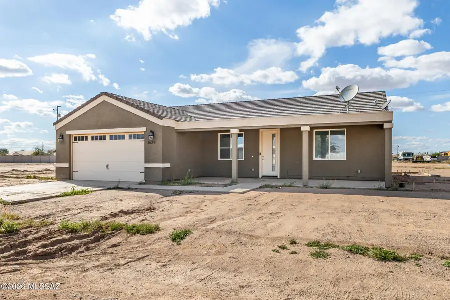 3620 N San Carlos, Eloy, AZ 85131 - #2
