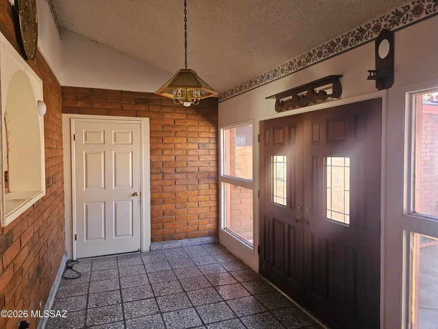 714 E Skyline, Nogales, AZ 85621 - #3