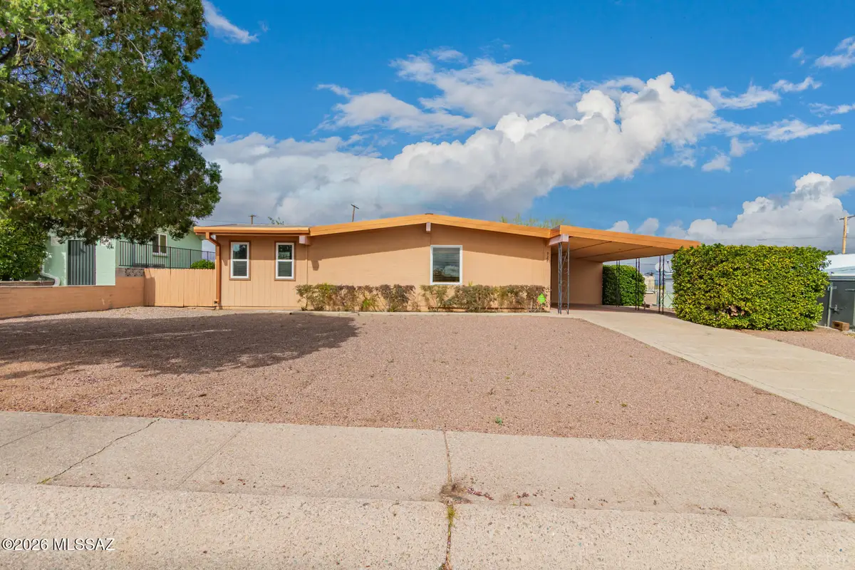 928 W 6th, San Manuel, AZ 85631 - #1