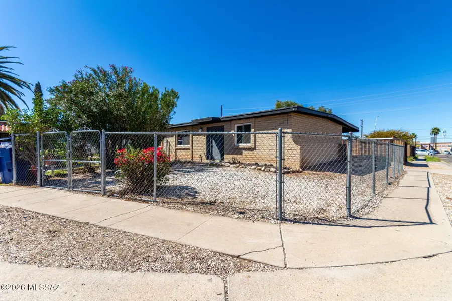 7120 E 38th, Tucson, AZ 85730 - #2