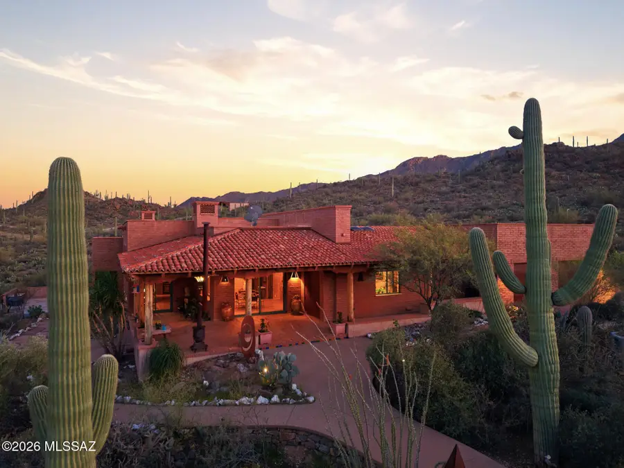 6780 W Banded Gecko, Tucson, AZ 85745 - #3