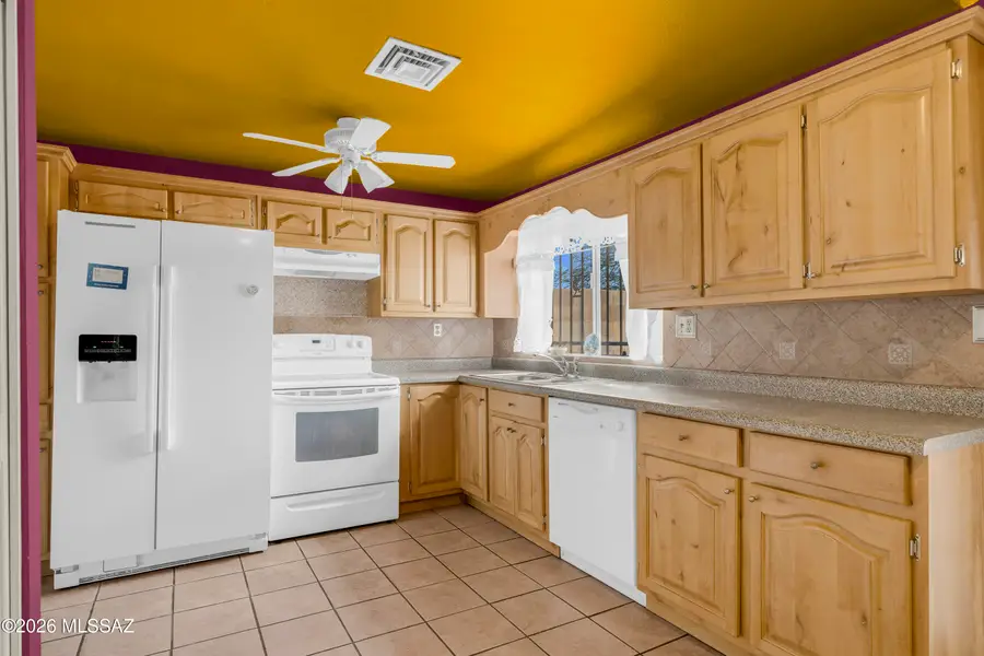 2500 W Vereda De La Manana, Tucson, AZ 85746 - #2