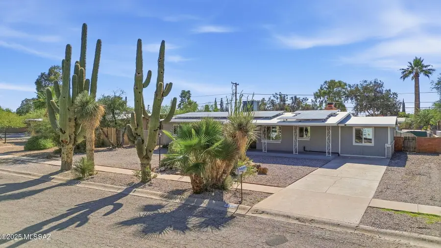 6052 E 17th, Tucson, AZ 85711 - #2