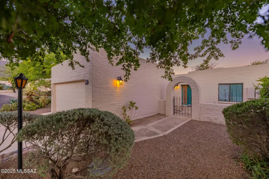 5348 N Camino De La Culebra, Tucson, AZ 85750 - #2