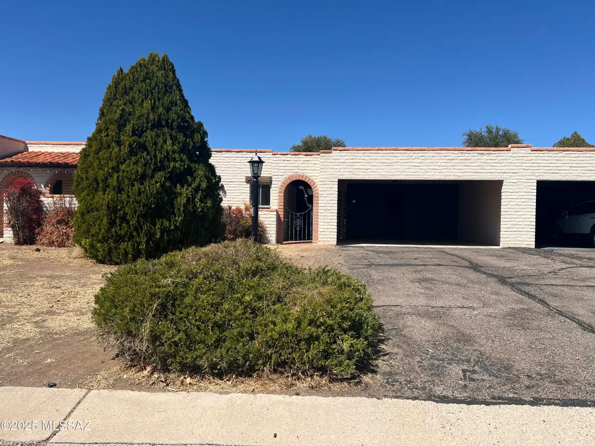1178 Zircon, Rio Rico, AZ 85648 - #1
