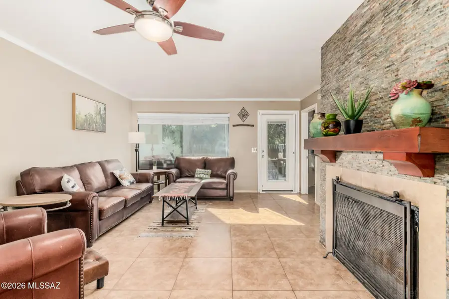 5855 N Kolb, Tucson, AZ 85750 - #3