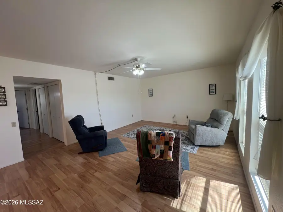 41 E San Vincent, Green Valley, AZ 85614 - #2