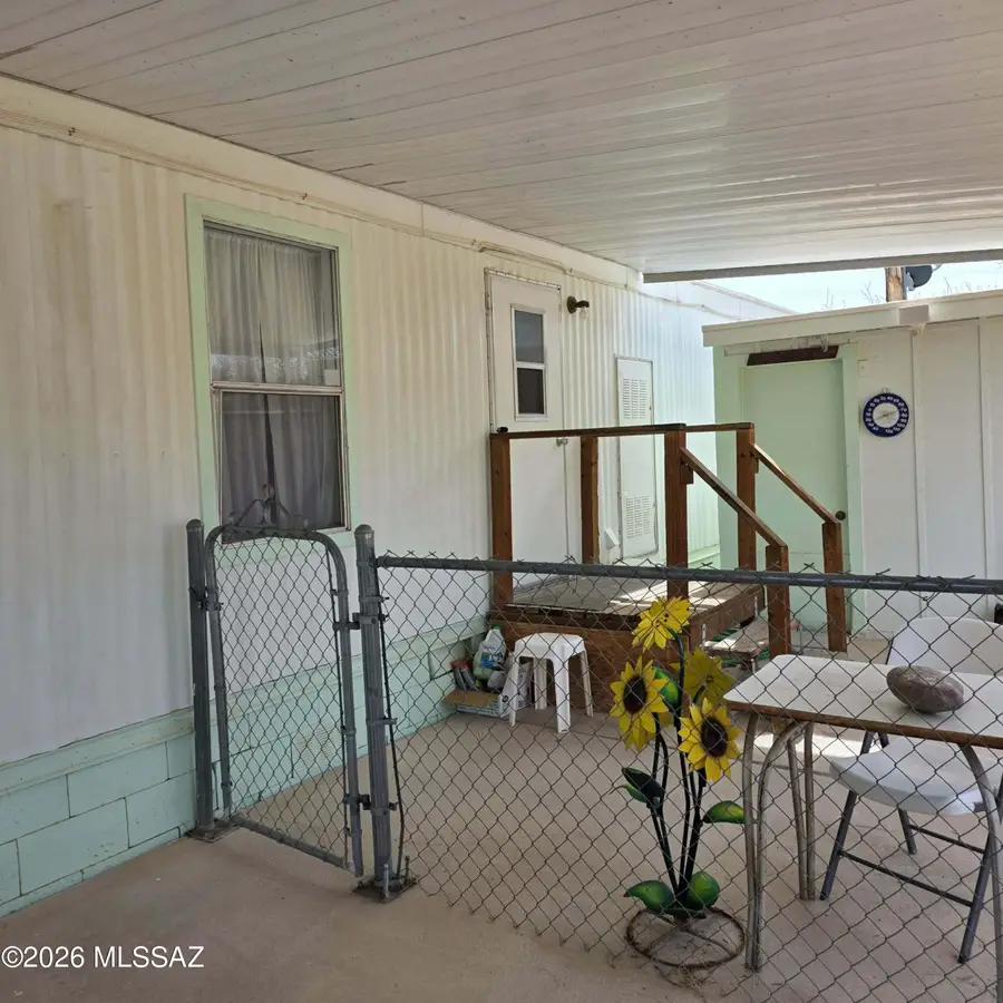 536 E Silverwood, Benson, AZ 85602 - #2