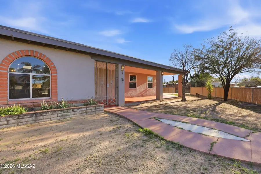 4024 E Santa Barbara, Tucson, AZ 85711 - #3