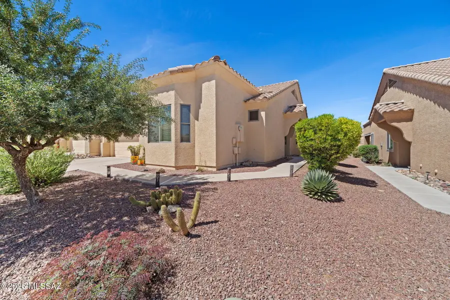530 W Aspenwood, Green Valley, AZ 85614 - #2