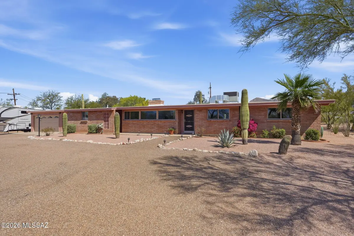 900 W Las Palmas, Tucson, AZ 85704 - #1