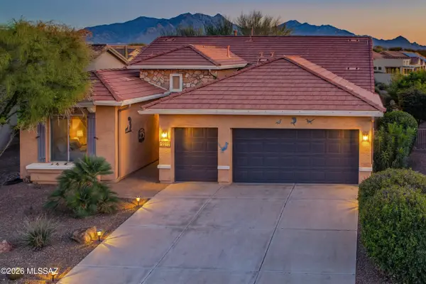 2212 E Bluejay Bluff, Green Valley, AZ 85614