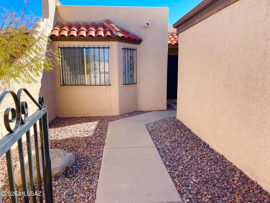 2415 W Calle Retana, Tucson, AZ 85745 - #2