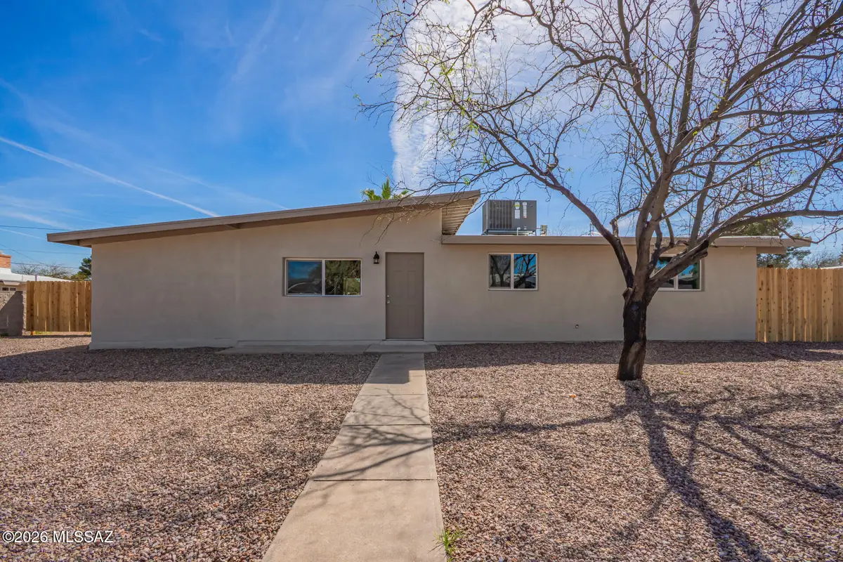 5547 S Meadowlark, Tucson, AZ 85746 - #1