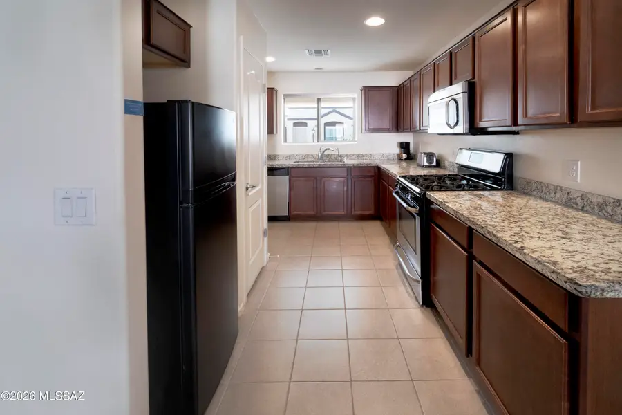 1166 W Caminito Mio, Sahuarita, AZ 85629 - #3