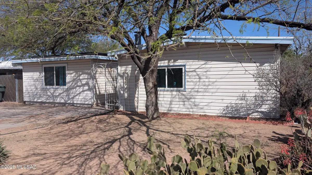 25 E Los Reales, Tucson, AZ 85756 - #1