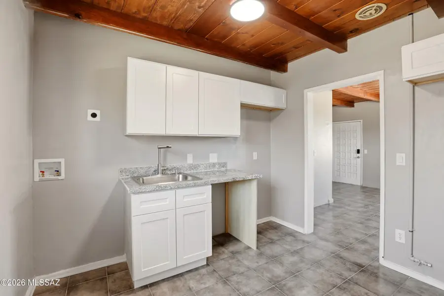2758 N Montezuma, Tucson, AZ 85712 - #3