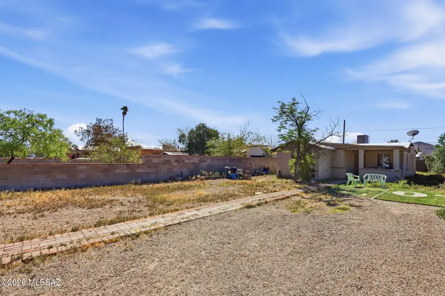 1317 W Niagara, Tucson, AZ 85745 - #3