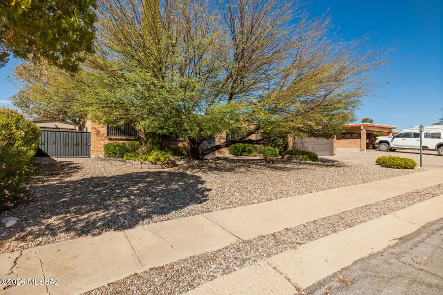 9021 E Henry, Tucson, AZ 85710 - #2