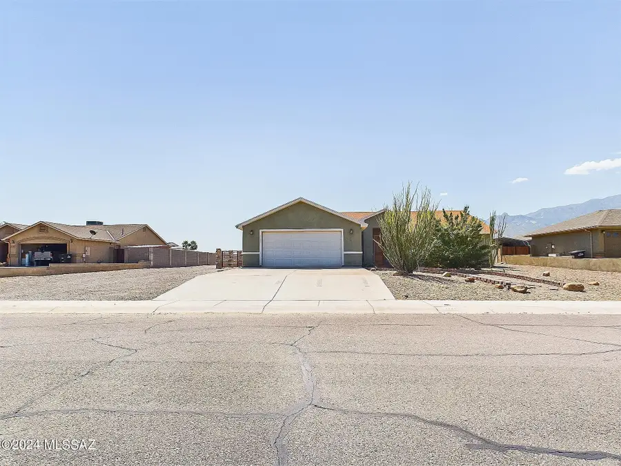 3889 W Valley View, Thatcher, AZ 85552 - #2