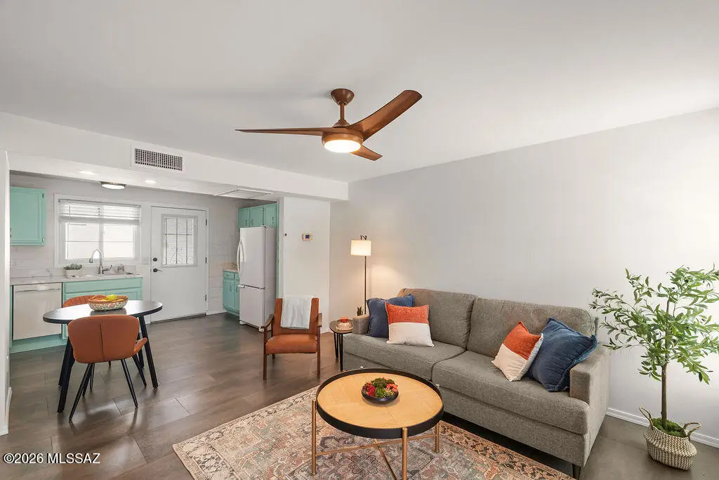 184 S La Canada, Green Valley, AZ 85614 - #1