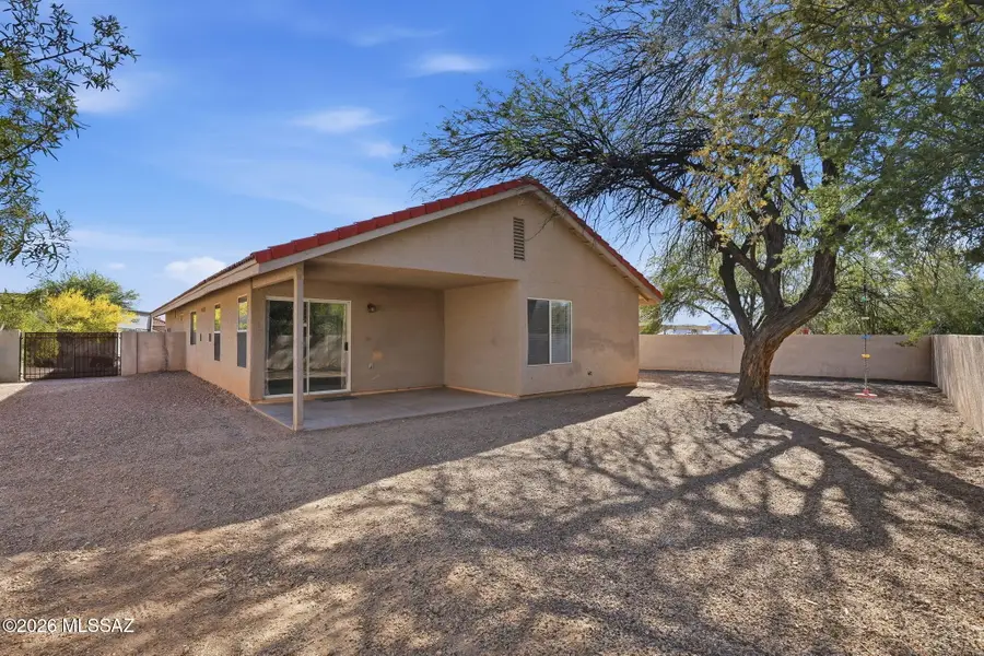 4702 W Gatehinge, Tucson, AZ 85741 - #2