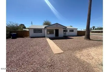5302 E Peach, Tucson, AZ 85712
