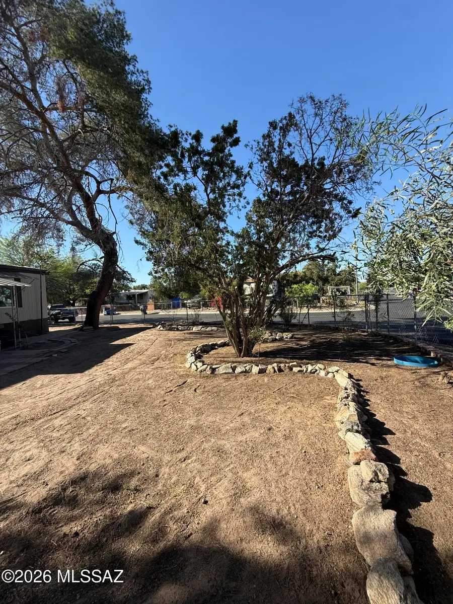 1501 W Gretchen, Tucson, AZ 85705 - #3