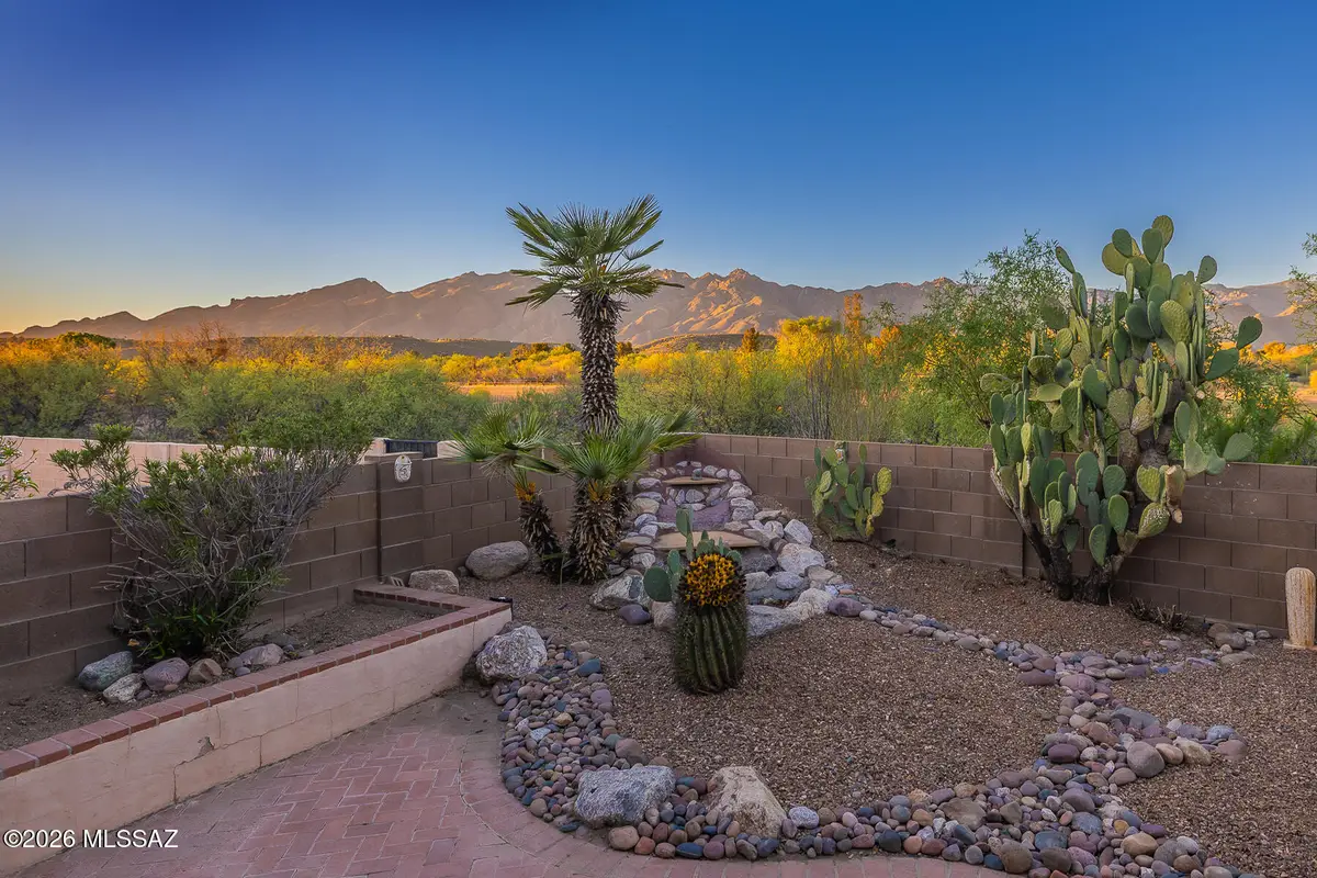 7667 E Park View, Tucson, AZ 85715 - #1