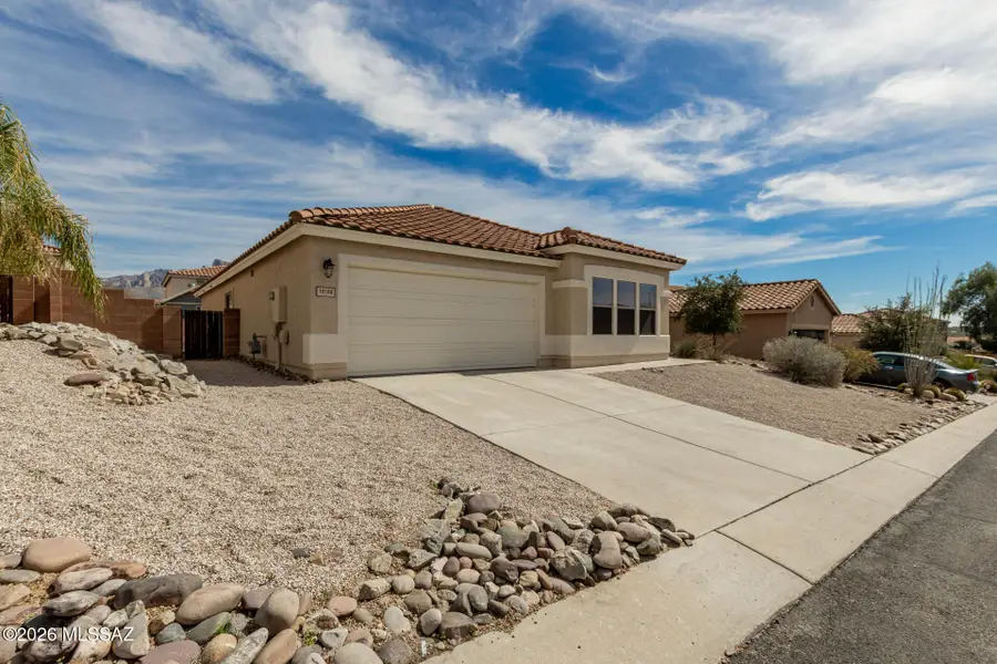 10168 N Pitchingwedge, Oro Valley, AZ 85737 - #2