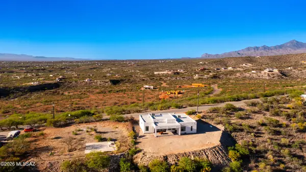 175 Calle Tiburon, Rio Rico, AZ 85648