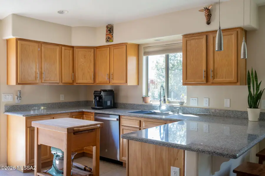 5233 E 21st, Tucson, AZ 85711 - #2