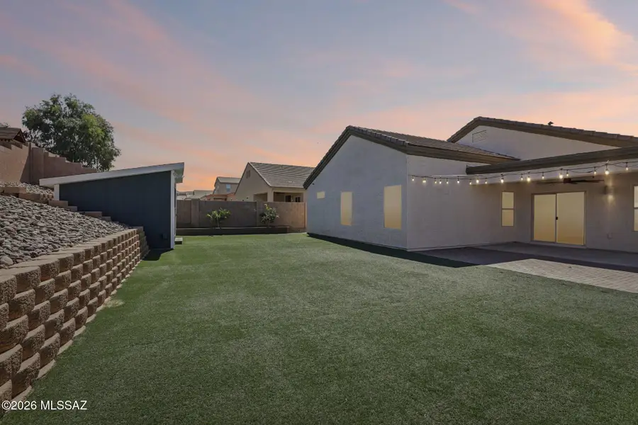 264 W Sg Posey, Vail, AZ 85641 - #3