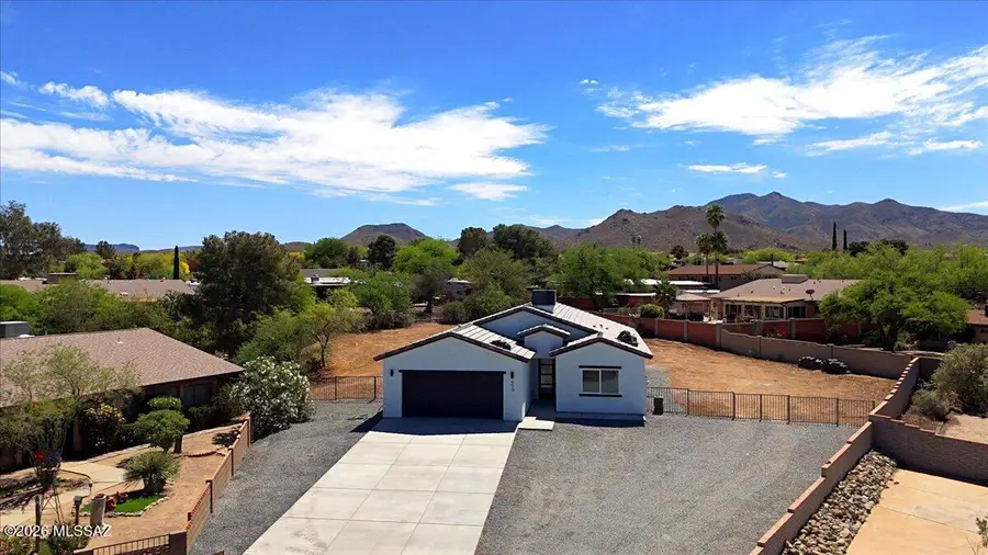 650 E Atlanta, Vail, AZ 85641 - #2