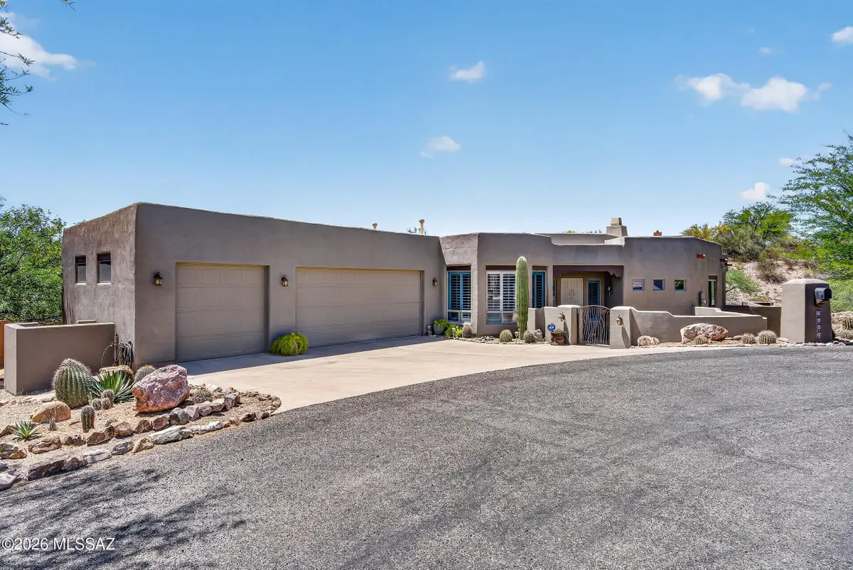 2553 N Redington, Tucson, AZ 85749 - #1