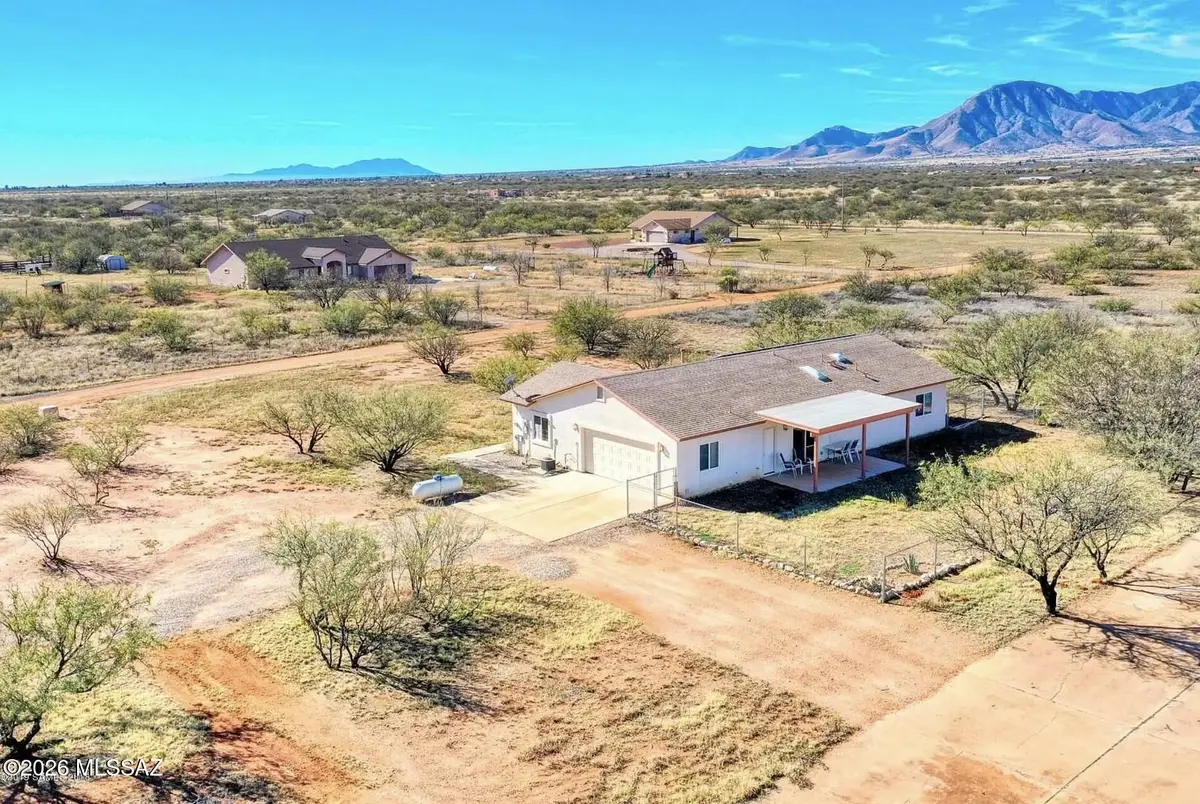10193 E Windtalker, Hereford, AZ 85615 - #1