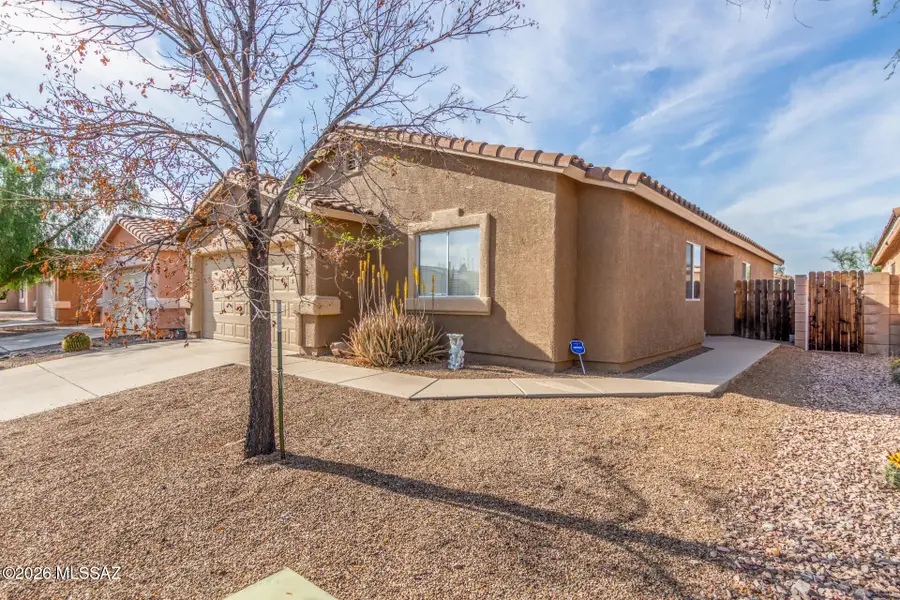 2150 W Roundwood, Tucson, AZ 85745 - #2
