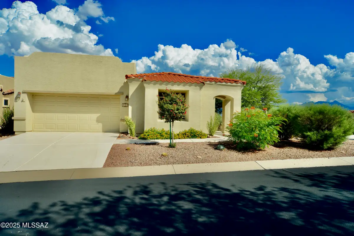 733 W Shadow Wood, Green Valley, AZ 85614 - #1