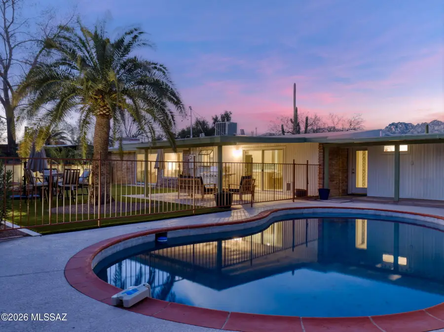 7076 E Arrowhead, Tucson, AZ 85715 - #2