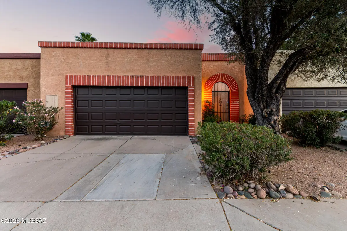 1433 W Calle Plomo, Tucson, AZ 85745 - #1