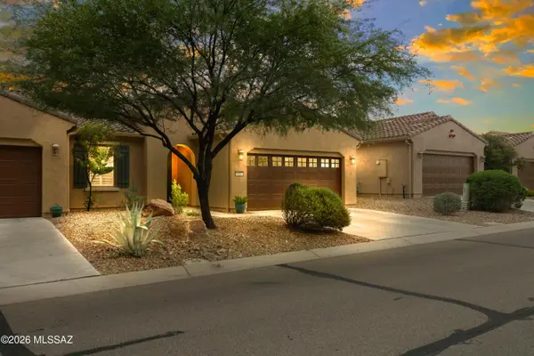 850 N Broken Hills, Green Valley, AZ 85614