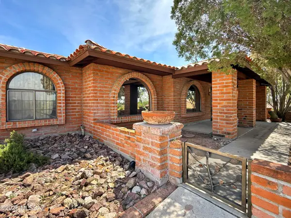 3640 N River Hills, Tucson, AZ 85750