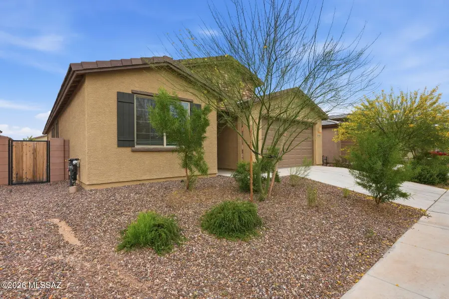 6704 E Caminito La Piscina, Tucson, AZ 85756 - #3