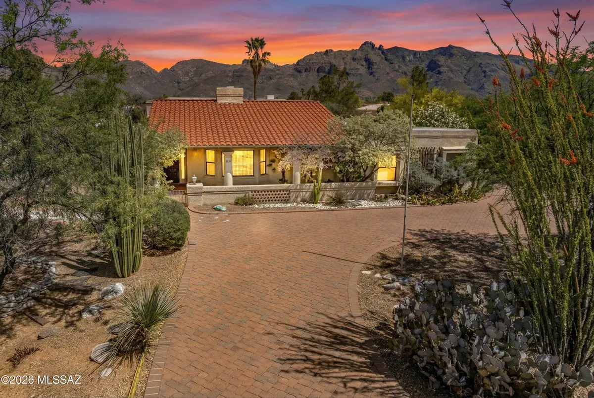 1781 E Rio De La Loma, Tucson, AZ 85718 - #1