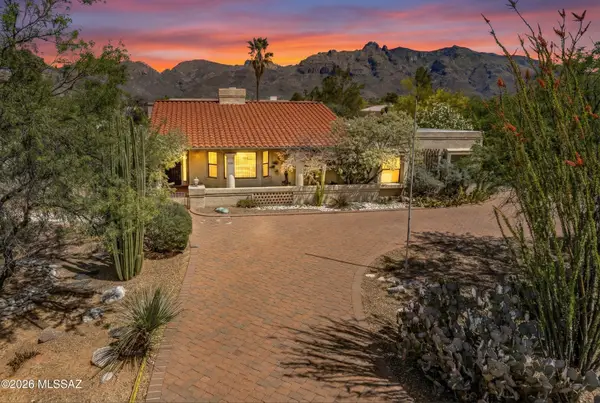 1781 E Rio De La Loma, Tucson, AZ 85718