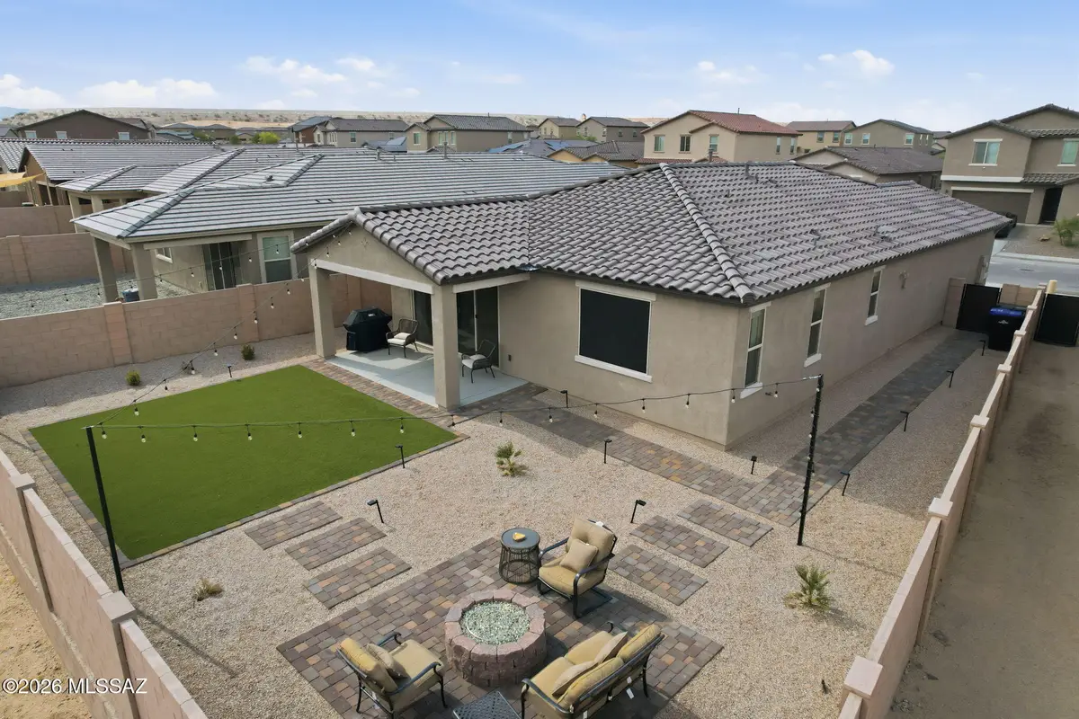 693 W Calle Las Varitas, Sahuarita, AZ 85629 - #1