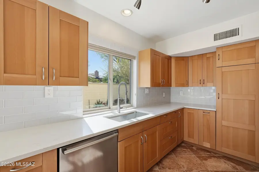 2562 N Avenida San Valle, Tucson, AZ 85715 - #2