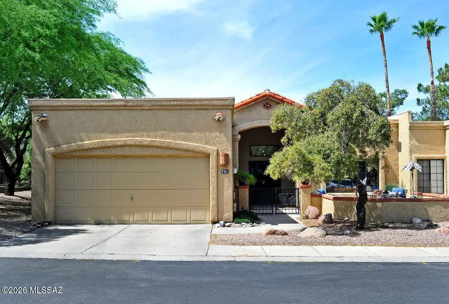 781 E Camino Corrida, Oro Valley, AZ 85704 - #2