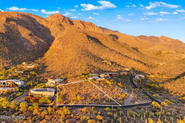 7640 N Camino Sin Vacas, Tucson, AZ 85718