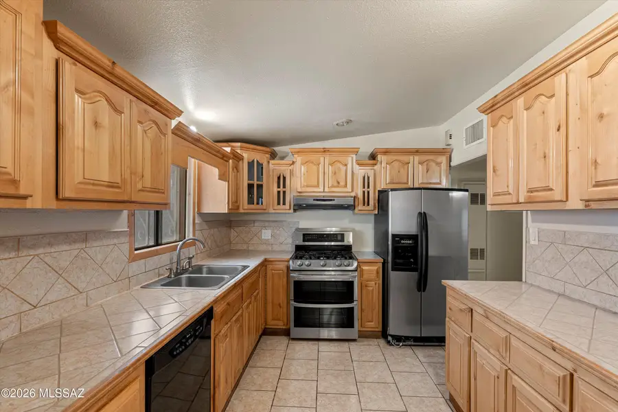 124 W 5th, San Manuel, AZ 85631 - #3